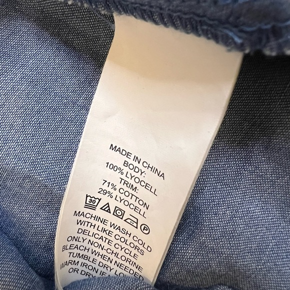 Kate Spade Chambray Indigo Striped Tassel Blouse Size Small - Picture 5 of 6